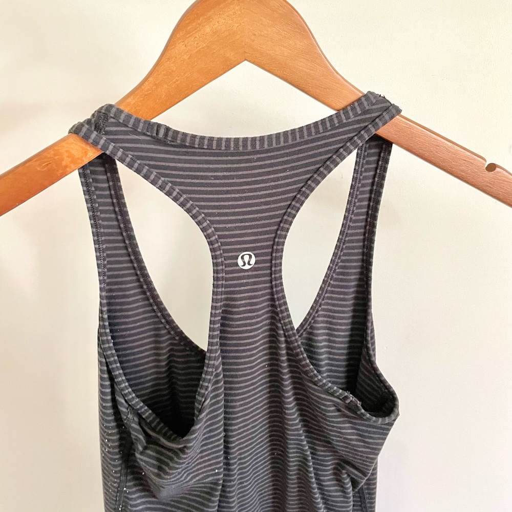 Lululemon Cool Racerback Size 6